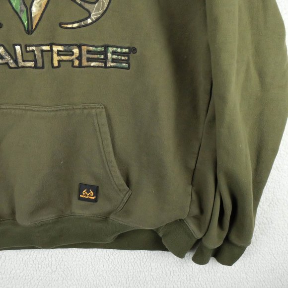 ✨2/$25✨ Realtree Olive Green Hoodie - Picture 3 of 8